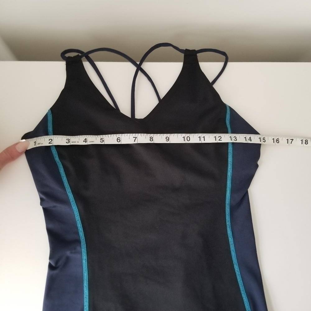 Ellie Workout Tank Black/Navy Activewear in Size M - Picture 10 of 12